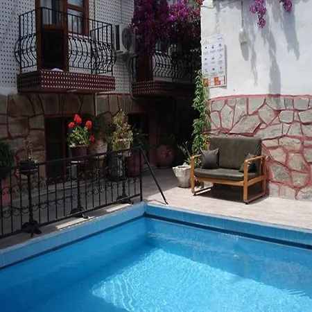 Sezgin Kusadası