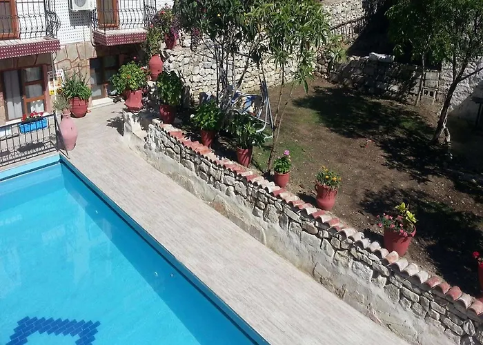 Sezgin Otel Kuşadası