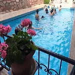 Sezgin 库萨达斯